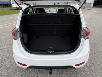 Hyundai ix20 1.4 BENZYNA Klimatyzacja Czujniki Cofania HAK