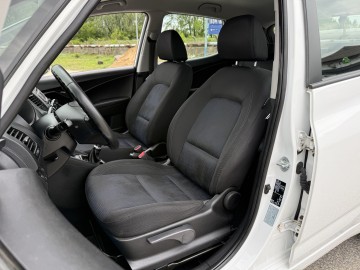 Hyundai ix20 1.4 BENZYNA Klimatyzacja Czujniki Cofania HAK