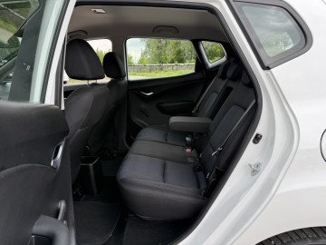 Hyundai ix20 1.4 BENZYNA Klimatyzacja Czujniki Cofania HAK