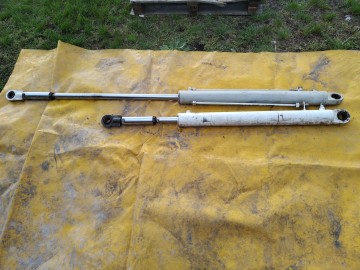 Siłowniki hydrauliczne