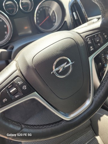 Opel Astra 2.0 CDTI