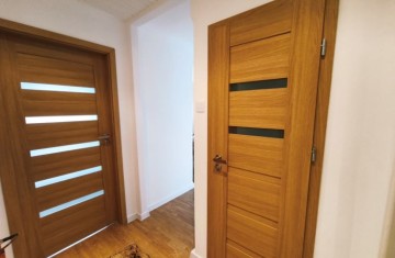 Do wynajęcia 2 pok. mieszkanie z balkonem, umeblowane i wypo ...