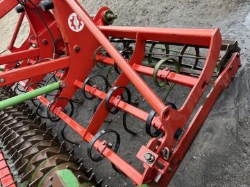 Agregat uprawowo siewny Unia Ares 3m wał pakera