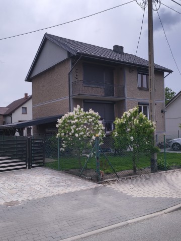 Dom na sprzedaż
