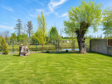 DOM NA SPRZEDAŻ – 260 m² w LISIEC WIELKI powiat Koniński