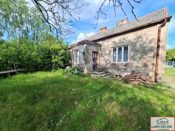 Duża działka 20 arów z domem i budynkiem gospodarczym-Posada