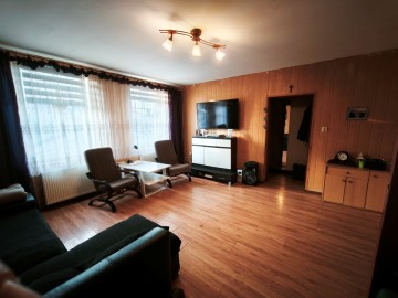 Sprzedam budynek usługowo-mieszkalny, działka 632m2