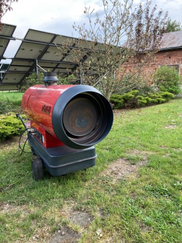 Nagrzewnica przemysłowa olejowa Antares 80kW Italy profesjon