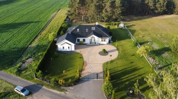 Sprzedam dom z garażem, ogrodem oraz lasem-Lisiec Mały