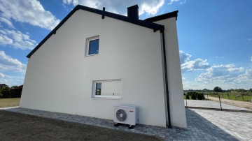 Na sprzedaż-4 pokoje-pow. 126m2-działka 475m2-pompa ciepła