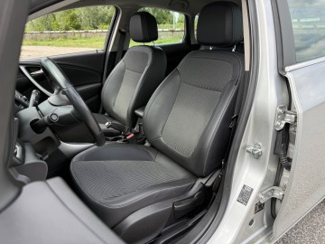 Opel Astra 1.4 BENZYNA Klimatronik Tempomat Ledy Bluetooth