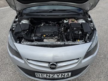 Opel Astra 1.4 BENZYNA Klimatronik Tempomat Ledy Bluetooth