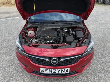 Opel Astra 1.2 BENZYNA Klimatronik Tempomat Ledy Nawigacja