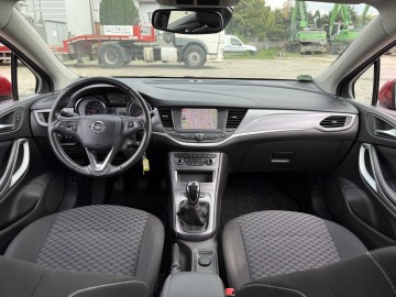 Opel Astra 1.2 BENZYNA Klimatronik Tempomat Ledy Nawigacja