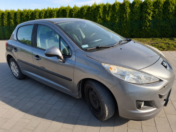 Peugeot 207-1.4 Benzyna (95 KM)-123 tys. km-1. właściciel