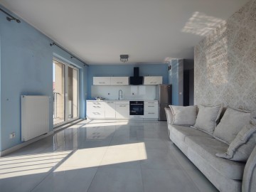 3 pokojowe mieszkanie z balkonem, 1 piętro-Villa Stary Konin