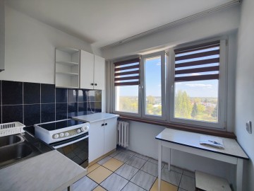 Wynajmę 2 pokojowe mieszkanie z balkonem-winda-ul.Wyzwolenia