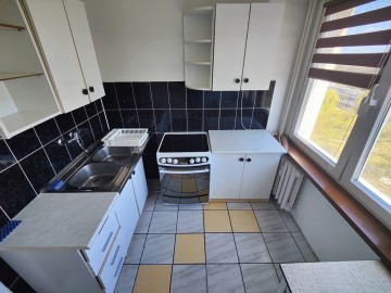 Wynajmę 2 pokojowe mieszkanie z balkonem-winda-ul.Wyzwolenia