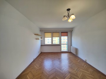 Wynajmę 2 pokojowe mieszkanie z balkonem-winda-ul.Wyzwolenia