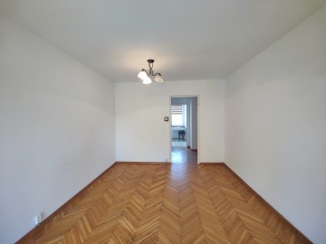 Wynajmę 2 pokojowe mieszkanie z balkonem-winda-ul.Wyzwolenia