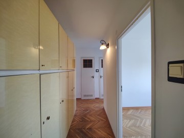 Wynajmę 2 pokojowe mieszkanie z balkonem-winda-ul.Wyzwolenia