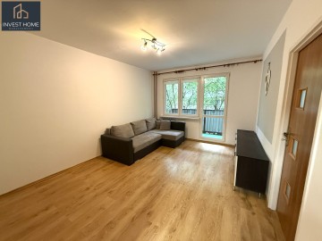 Sprzedam 3 pokoje, balkon, 1 piętro - ul.Wieniawskiego,Konin