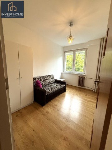Sprzedam 3 pokoje, balkon, 1 piętro - ul.Wieniawskiego,Konin
