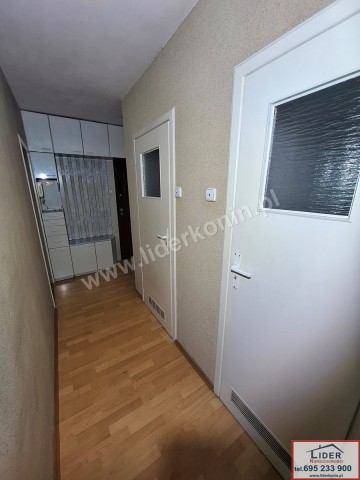 Na sprzedaż 2-pok. mieszkanie - balkon - 1 piętro- Chorzeń