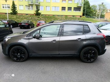 PEUGEOT 2008 GT-LINE
