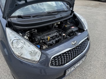 Kia Venga 1.6 BENZYNA Klimatronik Czujniki Cofania Panorama