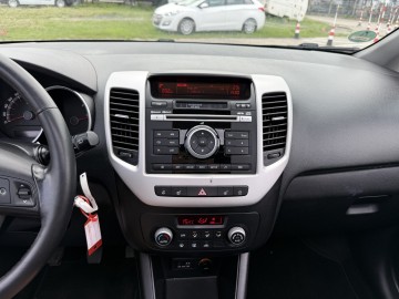 Kia Venga 1.6 BENZYNA Klimatronik Czujniki Cofania Panorama