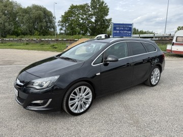 Opel Astra 1.4 BENZYNA Klimatronik Nawigacja Ledy Tempomat