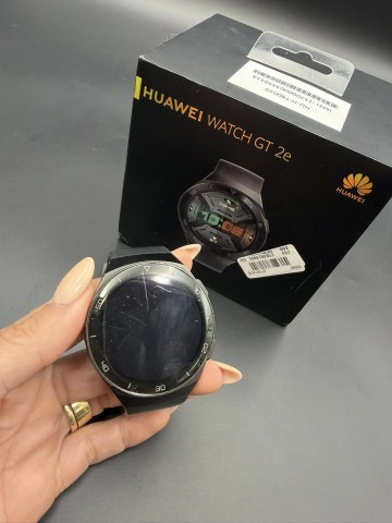 Huawei Watch GT 2e Stan: sprawny, dobry, posiada ślady użyt