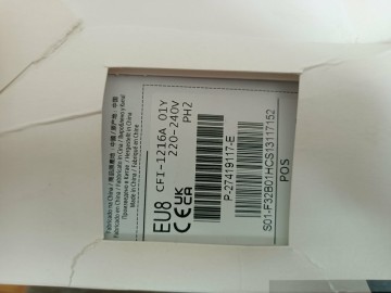 Konsola Sony PlayStation 5 z napędem 825 GB + 2 pady