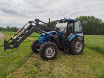Ciągnik Rolniczy PRONAR 1025A z ładowaczem czołowym MTZ BELA