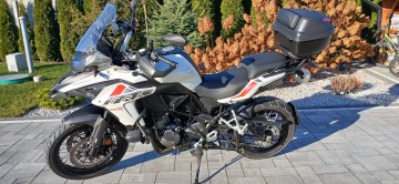 Benelli TRK 502X