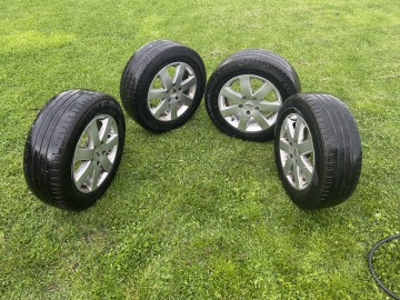 Opony z felgami 4 szt.  205/65 R 16