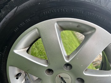 Opony z felgami 4 szt. 205/65 R 16