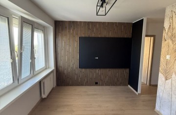 2 pok. mieszkanie, po remoncie, gotowe do zamieszkania-os. V