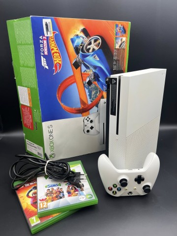 Konsola Xbox One S 500GB zestaw  Model: 1681