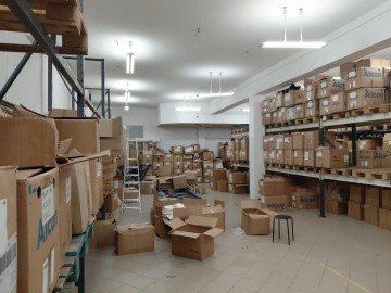 Wynajmę duży lokal handlowo-magazynowy, parter, parking