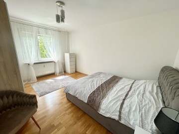 Wynajmę 3-pokojowe mieszkanie z balkonem | 66 m² | Konin