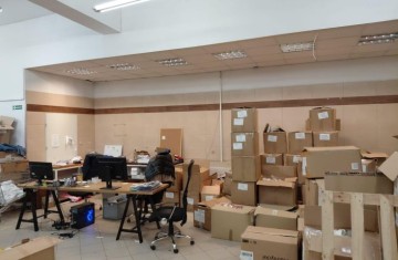 Wynajmę duży lokal handlowo-magazynowy, parter budynku, duży ...