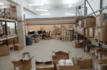 Wynajmę duży lokal handlowo-magazynowy, parter budynku, duży ...