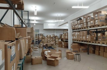Wynajmę duży lokal handlowo-magazynowy, parter budynku, duży ...