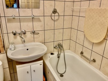 SPRZEDAM MIESZKANIE NA PARTERZE