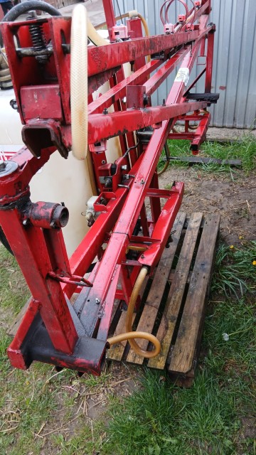 Opryskiwacz 300l