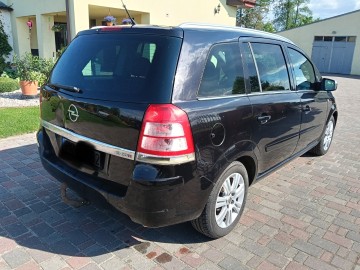 Opel Zafira 1.9 CDTI 2009r.