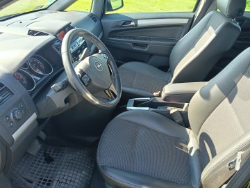 Opel Zafira 1.9 CDTI 2009r.