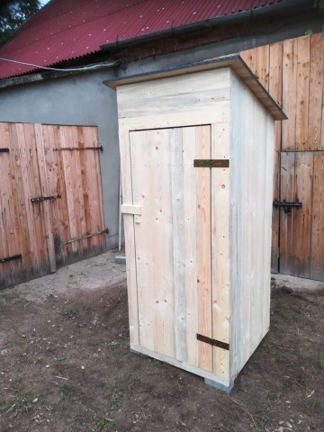 Wc Toaleta na dzialke , budowe